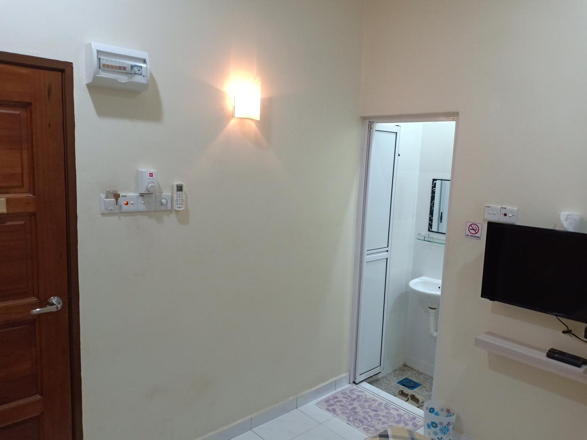 Cityscape Lodge - Penginapan Bajet Yang Mudah, Selesa & Selamat Dengan Wifi Dan Parkir Percuma Serta Layanan Mesra Tambah Servis Memuaskan Lumut Eksteriør bilde